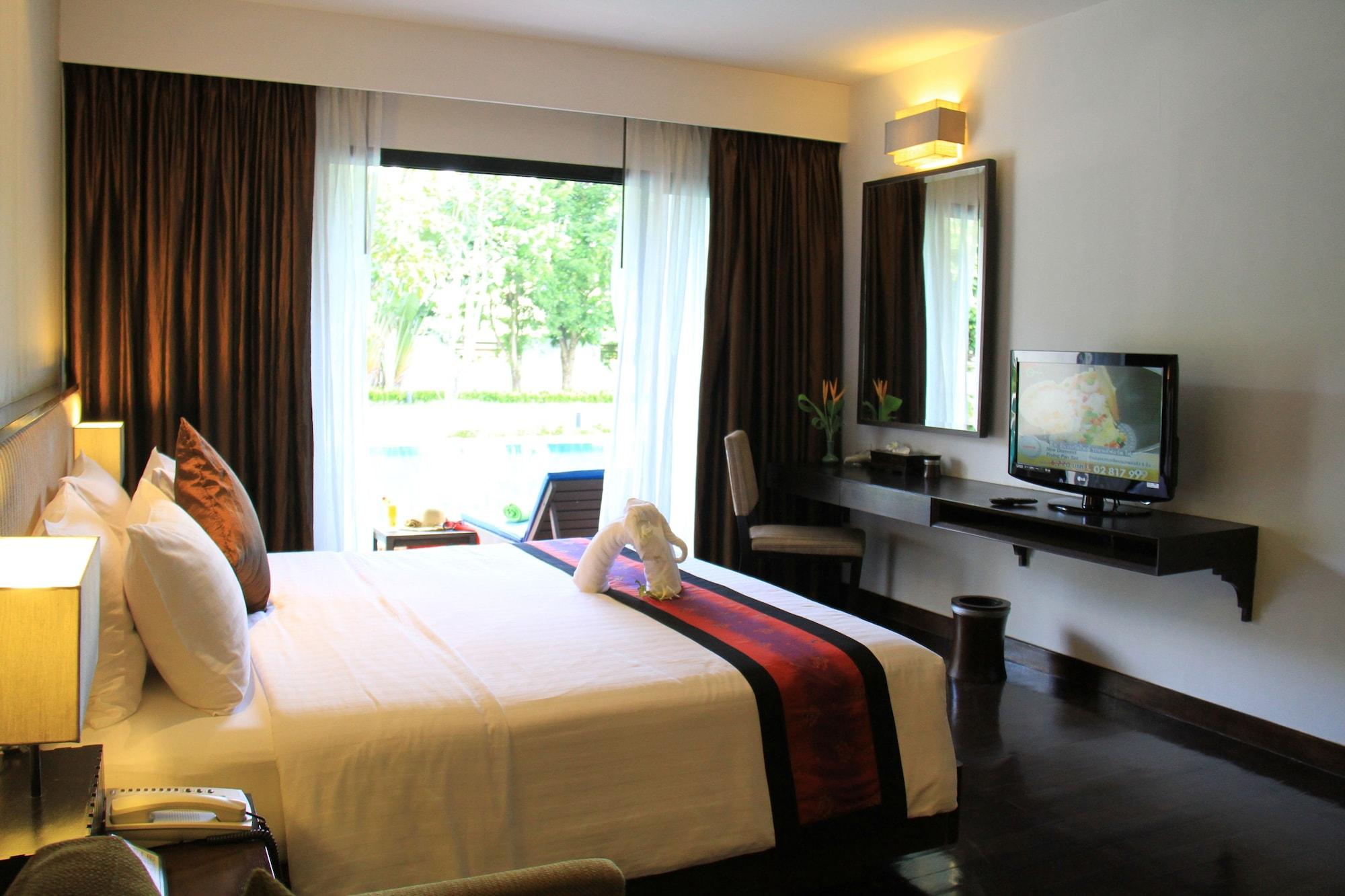 D Varee Mai Khao Beach Exterior photo