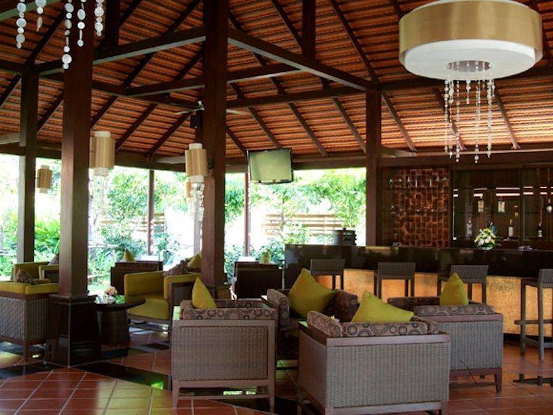 D Varee Mai Khao Beach Exterior photo