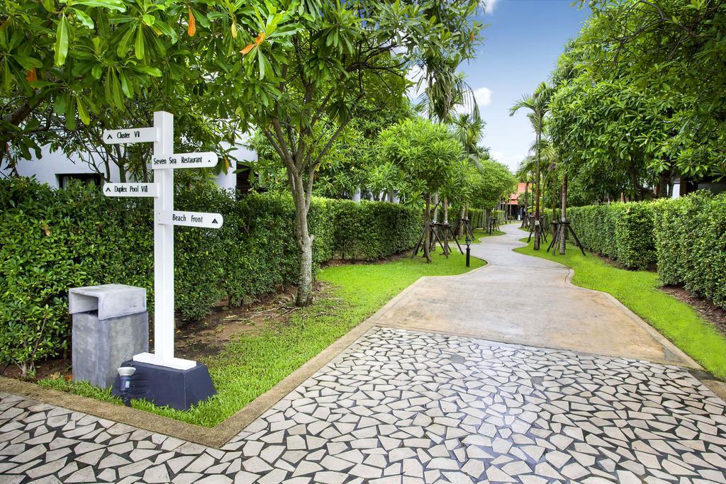 D Varee Mai Khao Beach Exterior photo