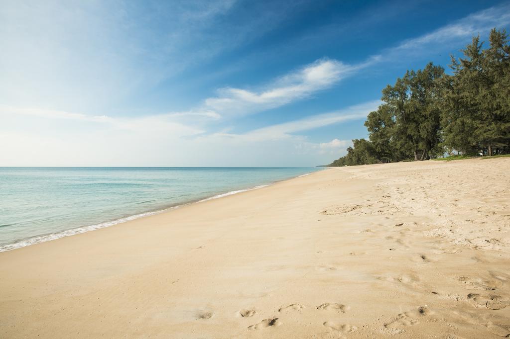 D Varee Mai Khao Beach Exterior photo