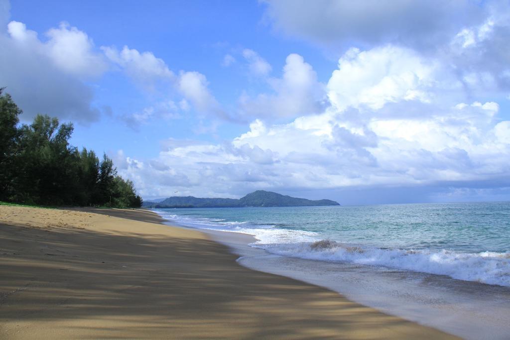 D Varee Mai Khao Beach Exterior photo