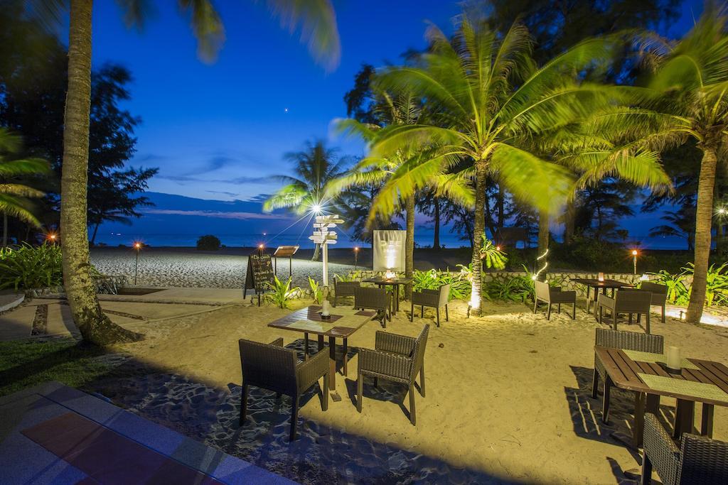 D Varee Mai Khao Beach Exterior photo
