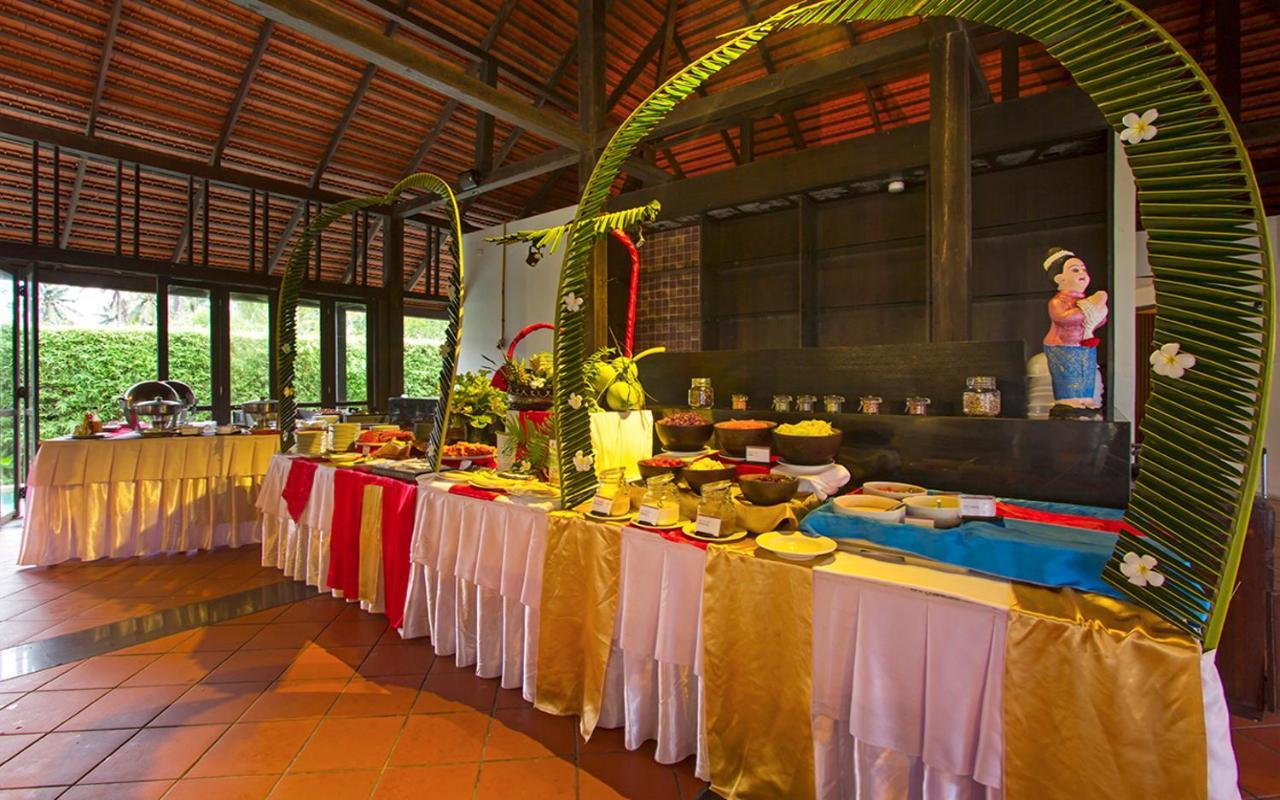 D Varee Mai Khao Beach Exterior photo